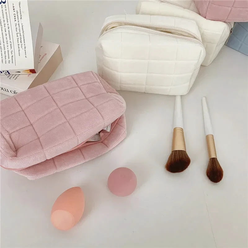 Trousse de maquillage pastel